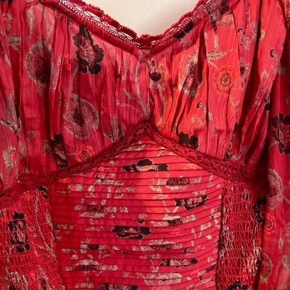 FREE PEOPLE Intimately red floral bodysuit. Size M - Picture 3 of 8